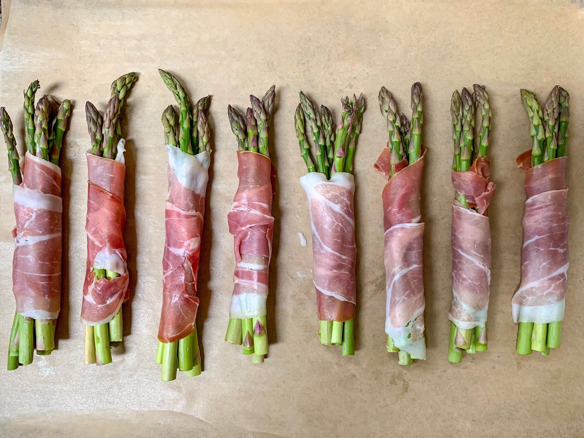 Prosciutto wrapped asparagus