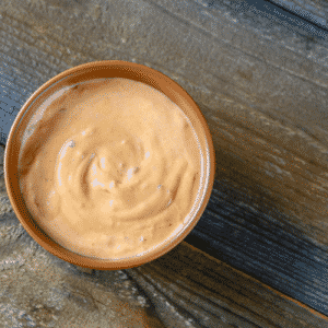 Low carb Russian Dressing in a small bowl
