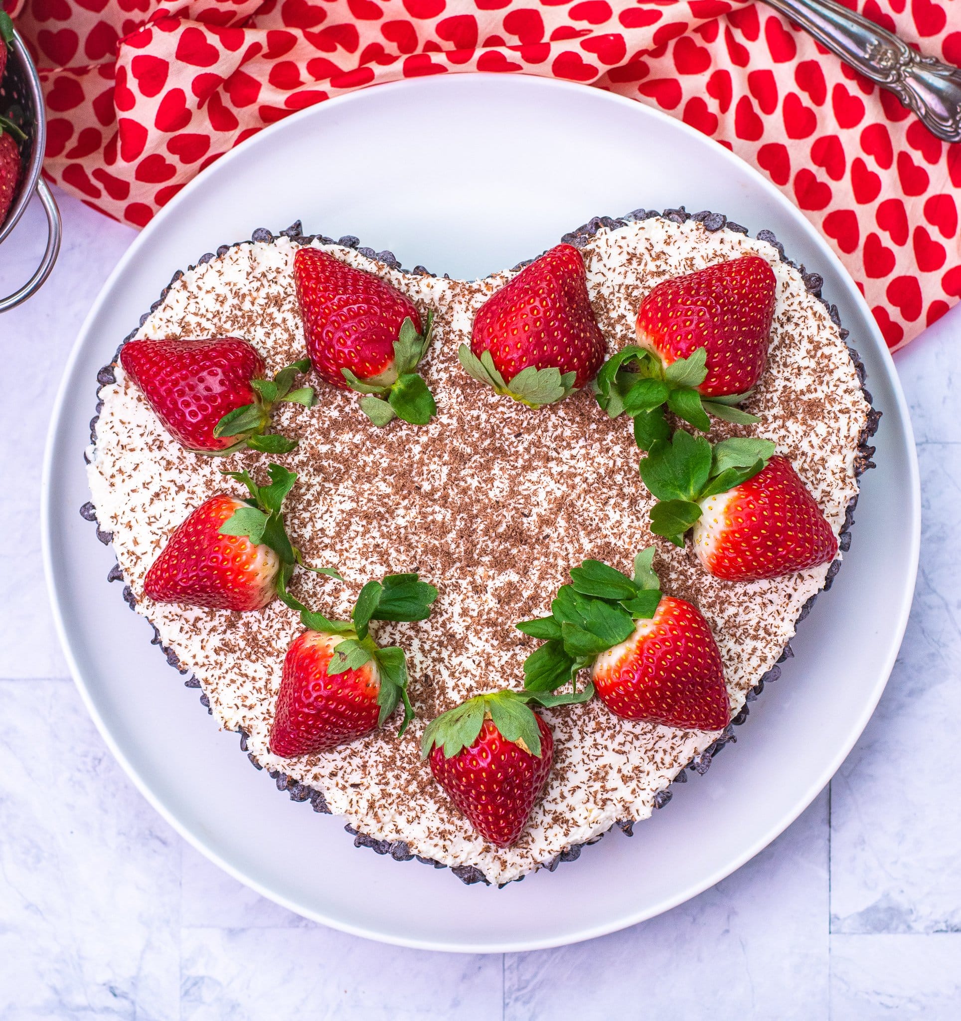 No bake cannoli cheesecake heart shaped low carb dessert