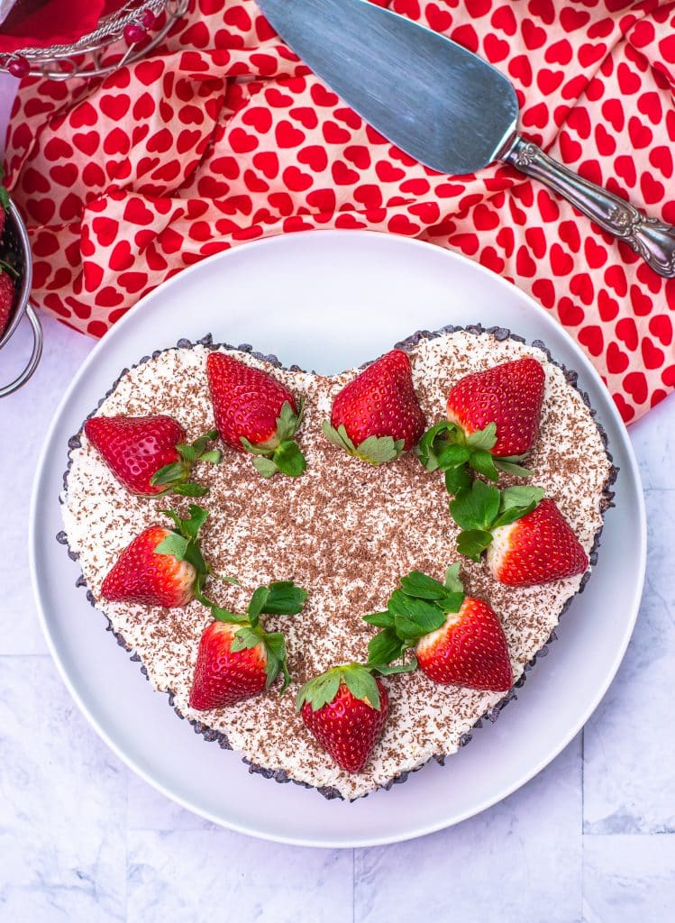 No bake cannoli cheesecake heart shaped low carb dessert