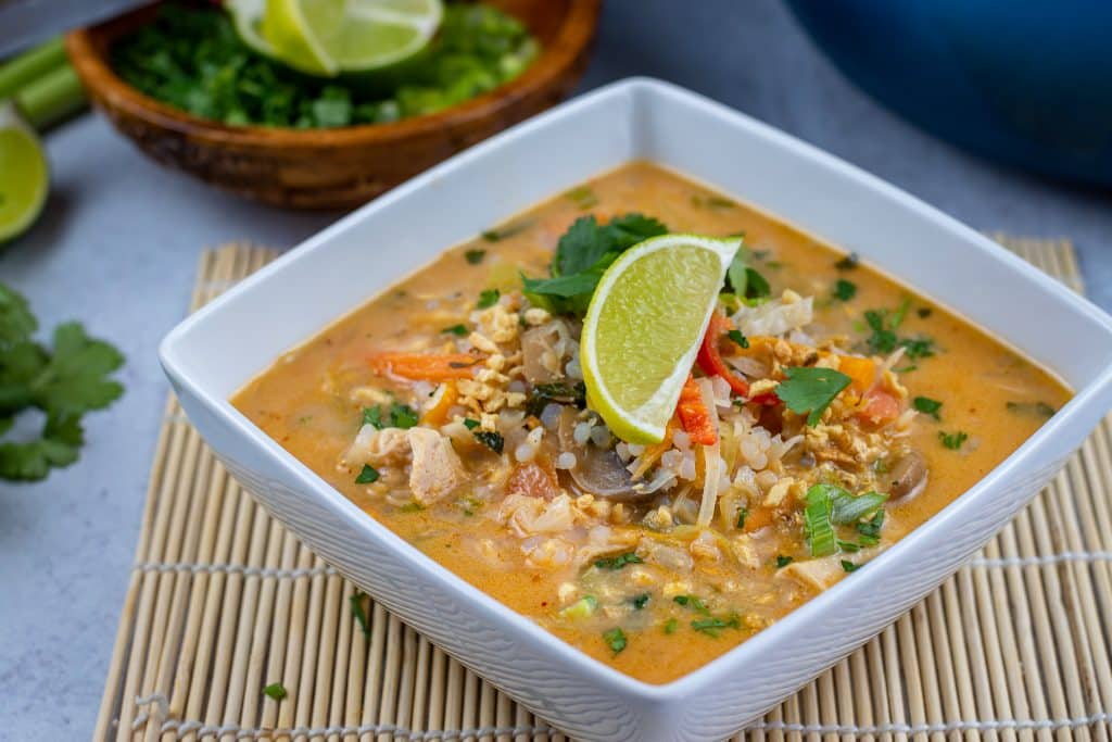 Keto Tom Yum Soup with chicken and miracle rice