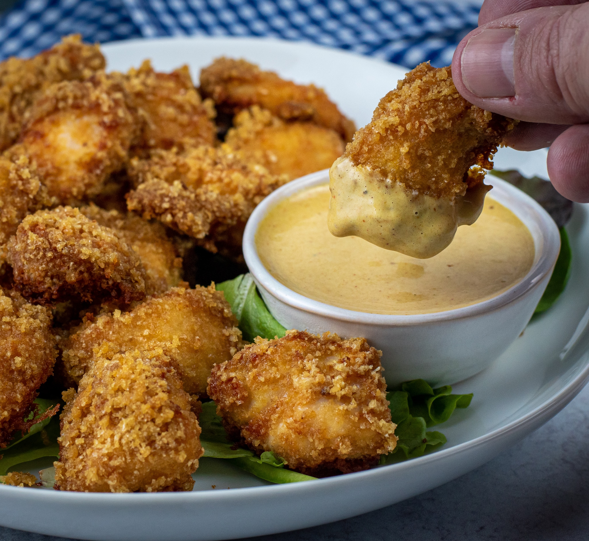 keto copycat chicken nuggets with chick fila dipping sauce