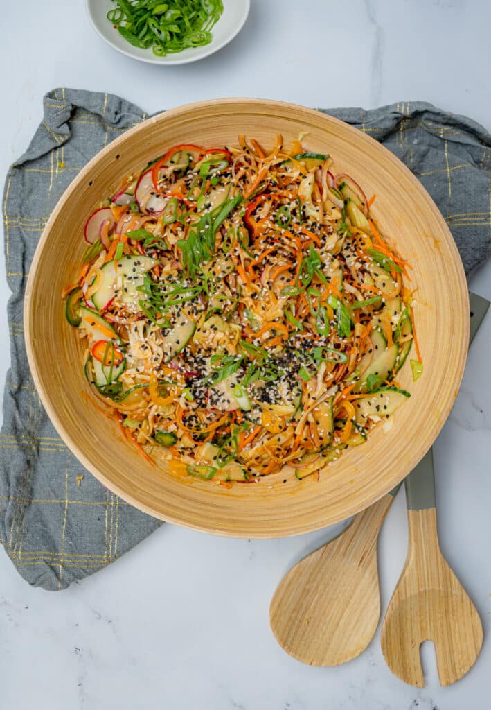 spicy thai salad with fresh veggies